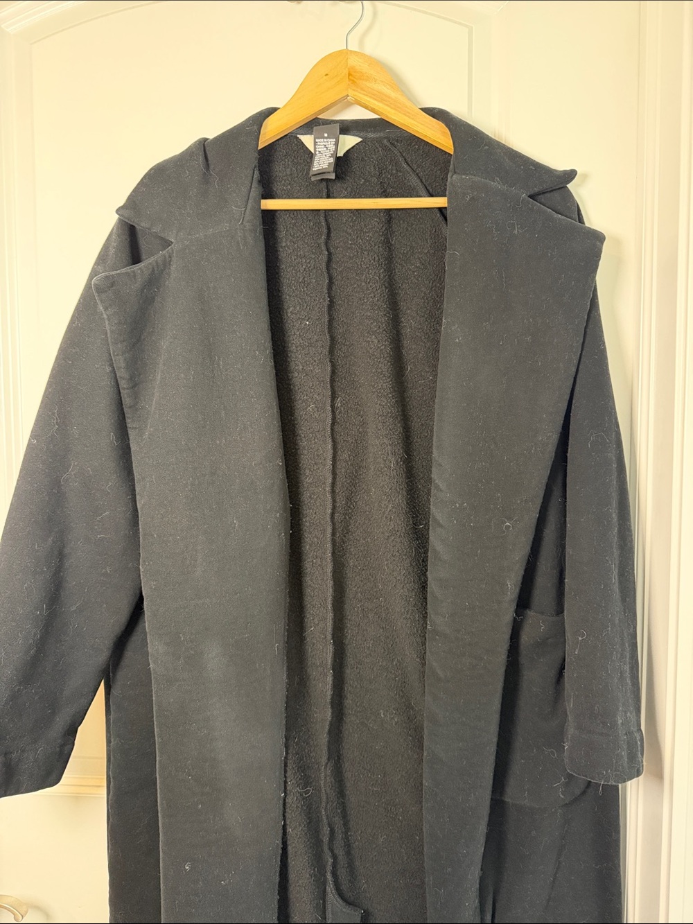 Vuori Black Hooded Jacket